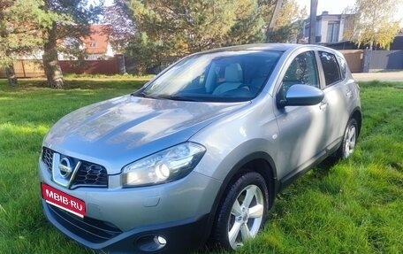 Nissan Qashqai, 2010 год, 990 000 рублей, 1 фотография