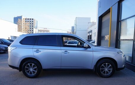 Mitsubishi Outlander III рестайлинг 3, 2012 год, 1 200 000 рублей, 4 фотография