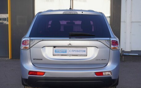 Mitsubishi Outlander III рестайлинг 3, 2012 год, 1 200 000 рублей, 6 фотография