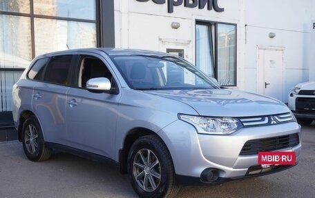 Mitsubishi Outlander III рестайлинг 3, 2012 год, 1 200 000 рублей, 3 фотография