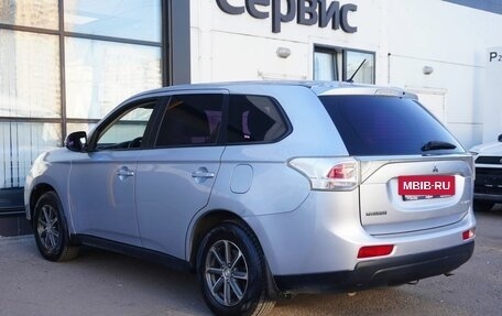 Mitsubishi Outlander III рестайлинг 3, 2012 год, 1 200 000 рублей, 7 фотография