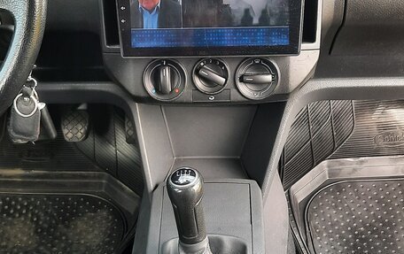 Volkswagen Polo IV рестайлинг, 2007 год, 305 000 рублей, 11 фотография