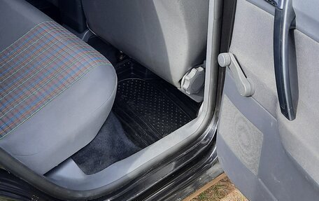 Volkswagen Polo IV рестайлинг, 2007 год, 305 000 рублей, 17 фотография