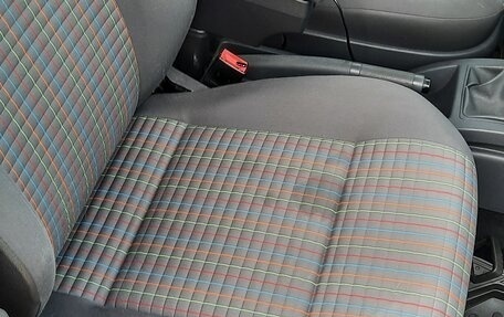 Volkswagen Polo IV рестайлинг, 2007 год, 305 000 рублей, 14 фотография