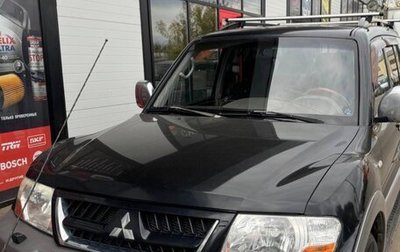Mitsubishi Pajero III рестайлинг, 2004 год, 850 000 рублей, 1 фотография