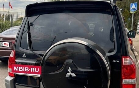 Mitsubishi Pajero III рестайлинг, 2004 год, 850 000 рублей, 2 фотография