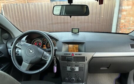 Opel Astra H, 2006 год, 400 000 рублей, 9 фотография