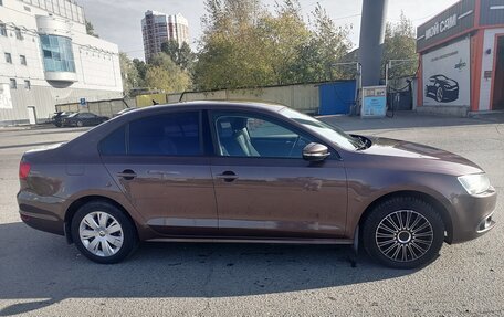 Volkswagen Jetta VII, 2014 год, 1 230 000 рублей, 4 фотография