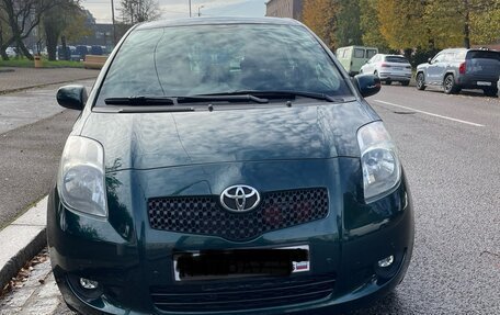 Toyota Yaris III, 2007 год, 670 000 рублей, 2 фотография