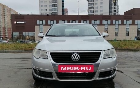 Volkswagen Passat B6, 2007 год, 645 000 рублей, 4 фотография