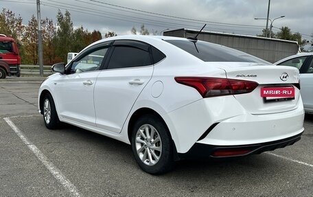 Hyundai Solaris II рестайлинг, 2021 год, 1 880 000 рублей, 6 фотография
