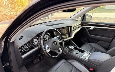 Volkswagen Touareg III, 2020 год, 4 400 000 рублей, 9 фотография
