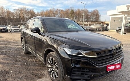Volkswagen Touareg III, 2020 год, 4 400 000 рублей, 3 фотография