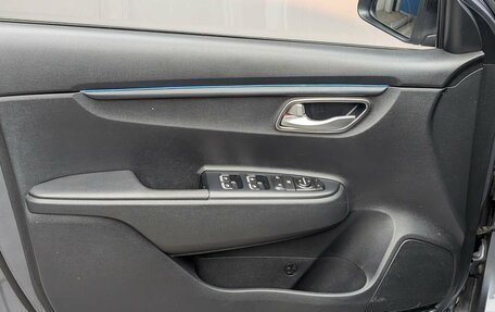 KIA Rio IV, 2018 год, 1 357 000 рублей, 5 фотография