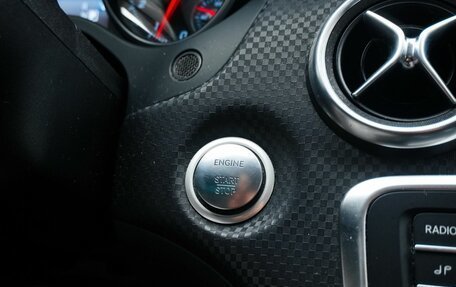 Mercedes-Benz A-Класс, 2017 год, 1 799 000 рублей, 18 фотография