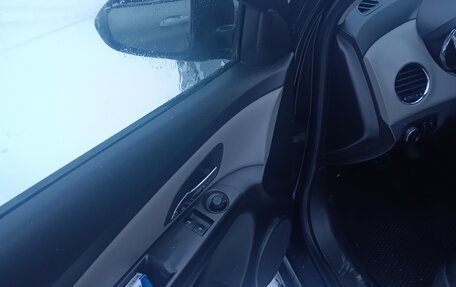 Chevrolet Cruze II, 2011 год, 750 000 рублей, 5 фотография