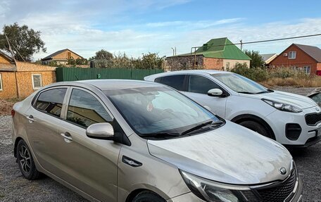 KIA Rio III рестайлинг, 2015 год, 670 000 рублей, 2 фотография