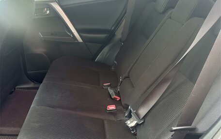 Toyota RAV4, 2014 год, 1 895 000 рублей, 18 фотография
