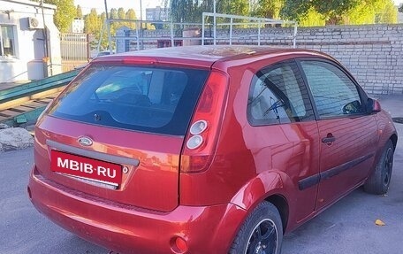 Ford Fiesta, 2006 год, 305 000 рублей, 3 фотография