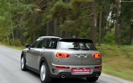 MINI Clubman, 2022 год, 1 760 000 рублей, 2 фотография