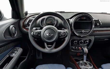 MINI Clubman, 2022 год, 1 760 000 рублей, 11 фотография