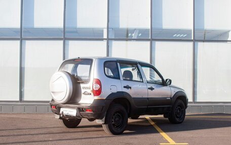 Chevrolet Niva I рестайлинг, 2011 год, 420 000 рублей, 2 фотография