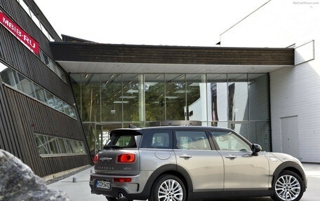 MINI Clubman, 2022 год, 1 760 000 рублей, 14 фотография