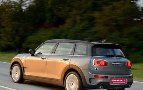 MINI Clubman, 2022 год, 1 760 000 рублей, 7 фотография
