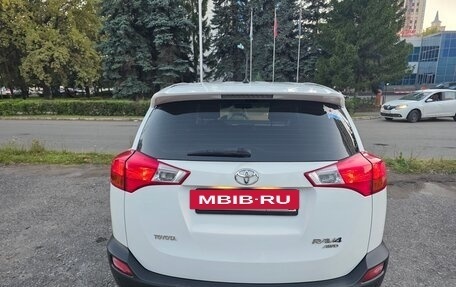 Toyota RAV4, 2014 год, 2 220 000 рублей, 6 фотография