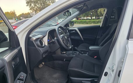 Toyota RAV4, 2014 год, 2 220 000 рублей, 9 фотография