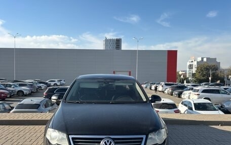 Volkswagen Passat B6, 2007 год, 470 000 рублей, 1 фотография