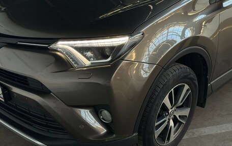 Toyota RAV4, 2016 год, 2 099 000 рублей, 18 фотография