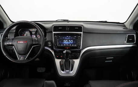 Haval H6, 2017 год, 1 279 000 рублей, 9 фотография
