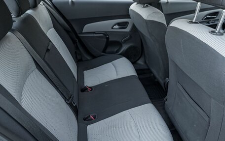 Chevrolet Cruze II, 2011 год, 673 900 рублей, 8 фотография