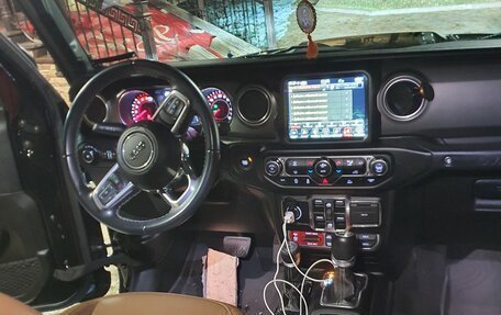 Jeep Wrangler, 2022 год, 7 500 000 рублей, 10 фотография
