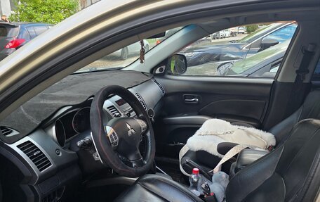 Mitsubishi Outlander III рестайлинг 3, 2008 год, 950 000 рублей, 5 фотография