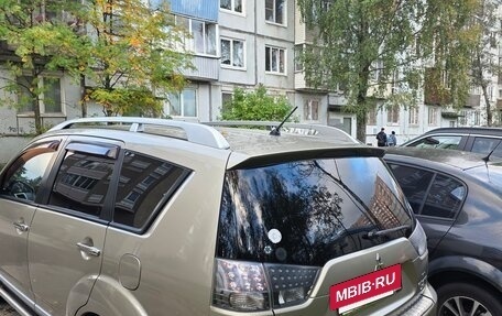 Mitsubishi Outlander III рестайлинг 3, 2008 год, 950 000 рублей, 3 фотография