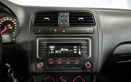 Volkswagen Polo VI (EU Market), 2017 год, 1 250 000 рублей, 15 фотография