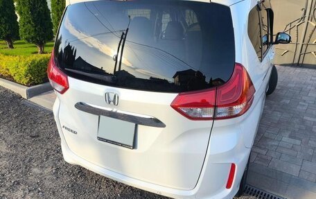 Honda Freed II, 2022 год, 1 355 000 рублей, 4 фотография