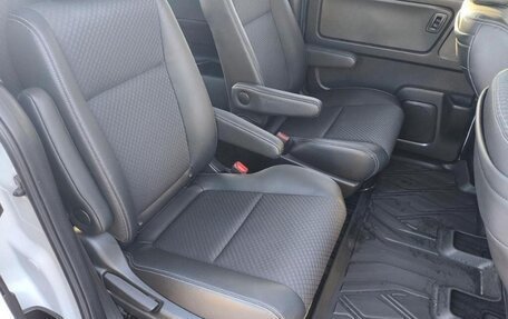 Honda Freed II, 2022 год, 1 355 000 рублей, 7 фотография