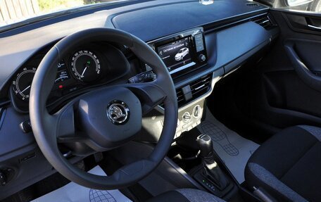 Skoda Rapid II, 2022 год, 1 460 000 рублей, 9 фотография