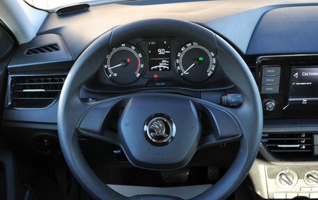 Skoda Rapid II, 2022 год, 1 460 000 рублей, 13 фотография