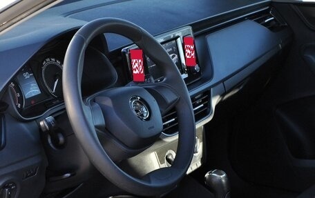 Skoda Rapid II, 2022 год, 1 460 000 рублей, 11 фотография