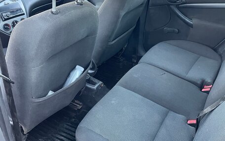 Ford Focus IV, 2005 год, 120 000 рублей, 5 фотография