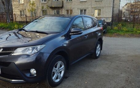 Toyota RAV4, 2013 год, 1 920 000 рублей, 17 фотография