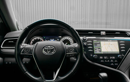 Toyota Camry, 2021 год, 3 250 000 рублей, 14 фотография