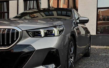 BMW 5 серия, 2025 год, 9 600 000 рублей, 10 фотография