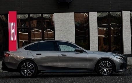 BMW 5 серия, 2025 год, 9 600 000 рублей, 7 фотография