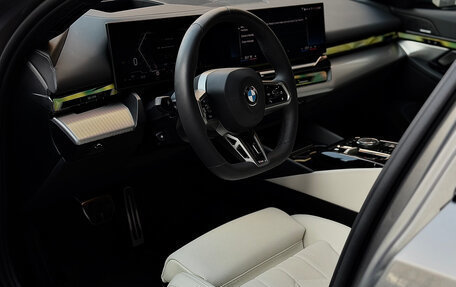 BMW 5 серия, 2025 год, 9 600 000 рублей, 20 фотография