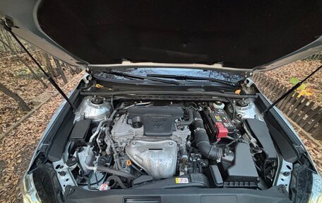 Toyota Camry, 2018 год, 2 600 000 рублей, 17 фотография